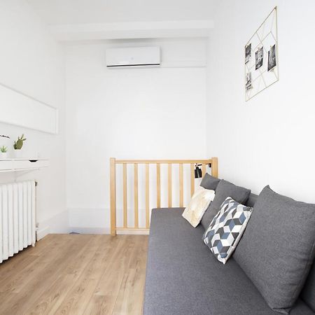 Bel appartement idéalement situé - Tour Eiffel Parigi Esterno foto