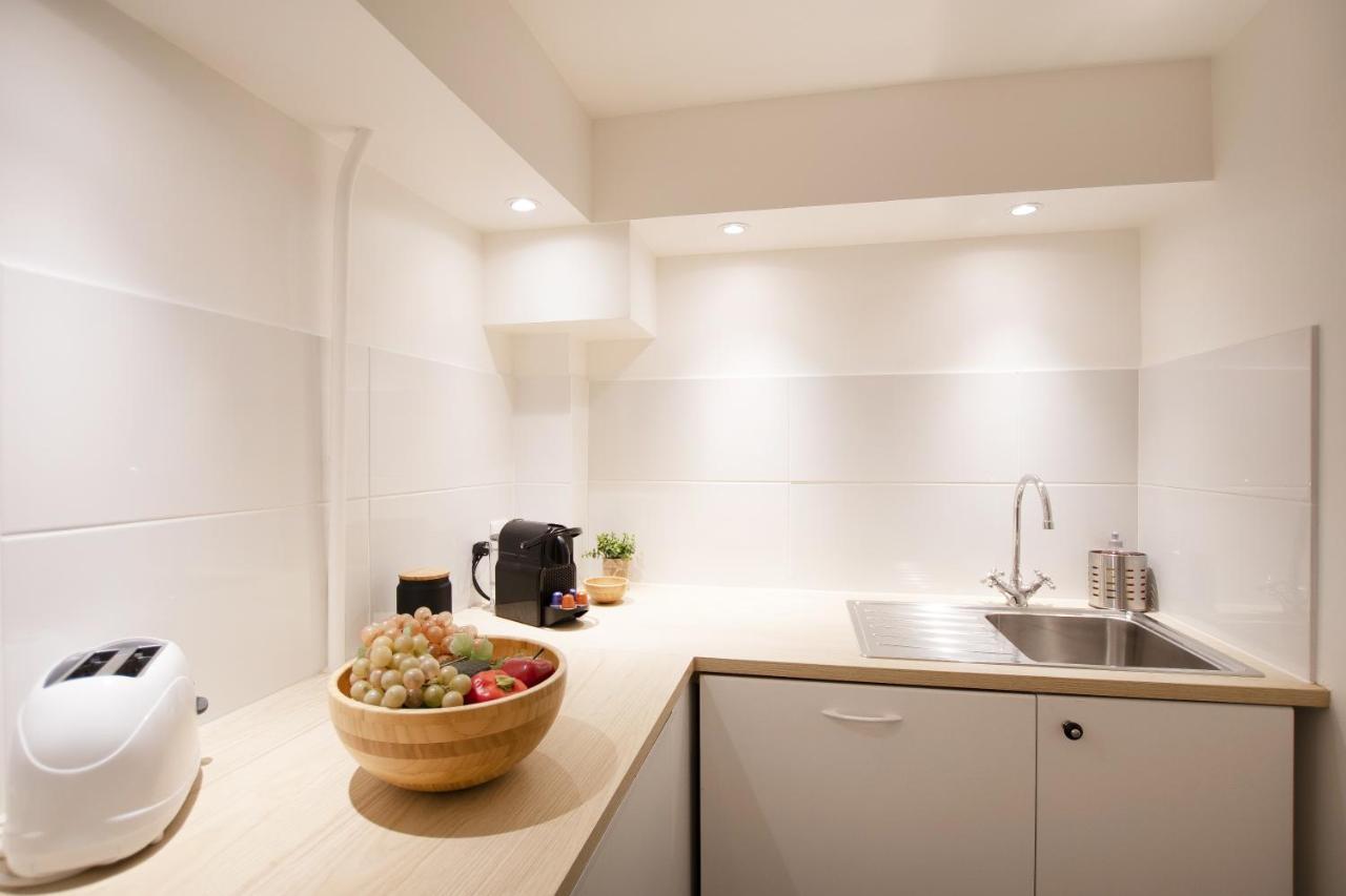 Bel appartement idéalement situé - Tour Eiffel Parigi Esterno foto