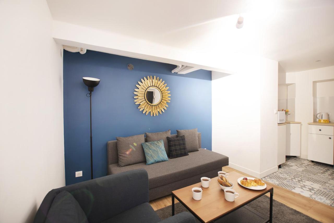 Bel appartement idéalement situé - Tour Eiffel Parigi Esterno foto