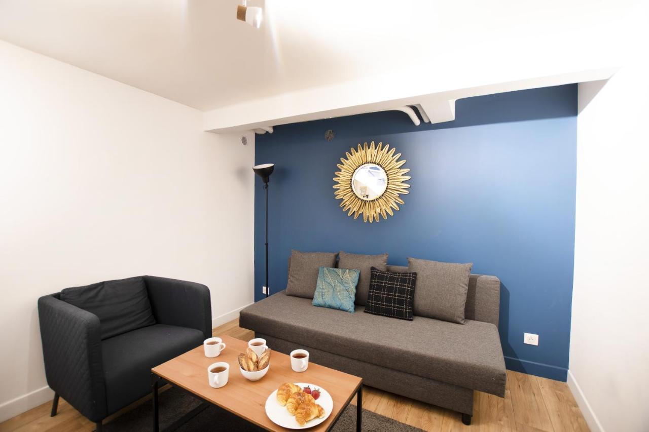 Bel appartement idéalement situé - Tour Eiffel Parigi Esterno foto