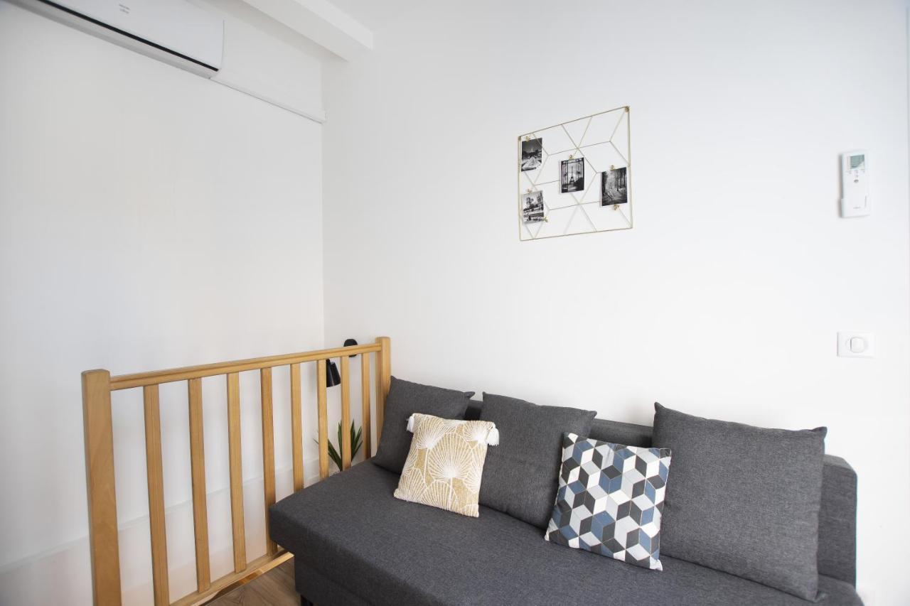 Bel appartement idéalement situé - Tour Eiffel Parigi Esterno foto