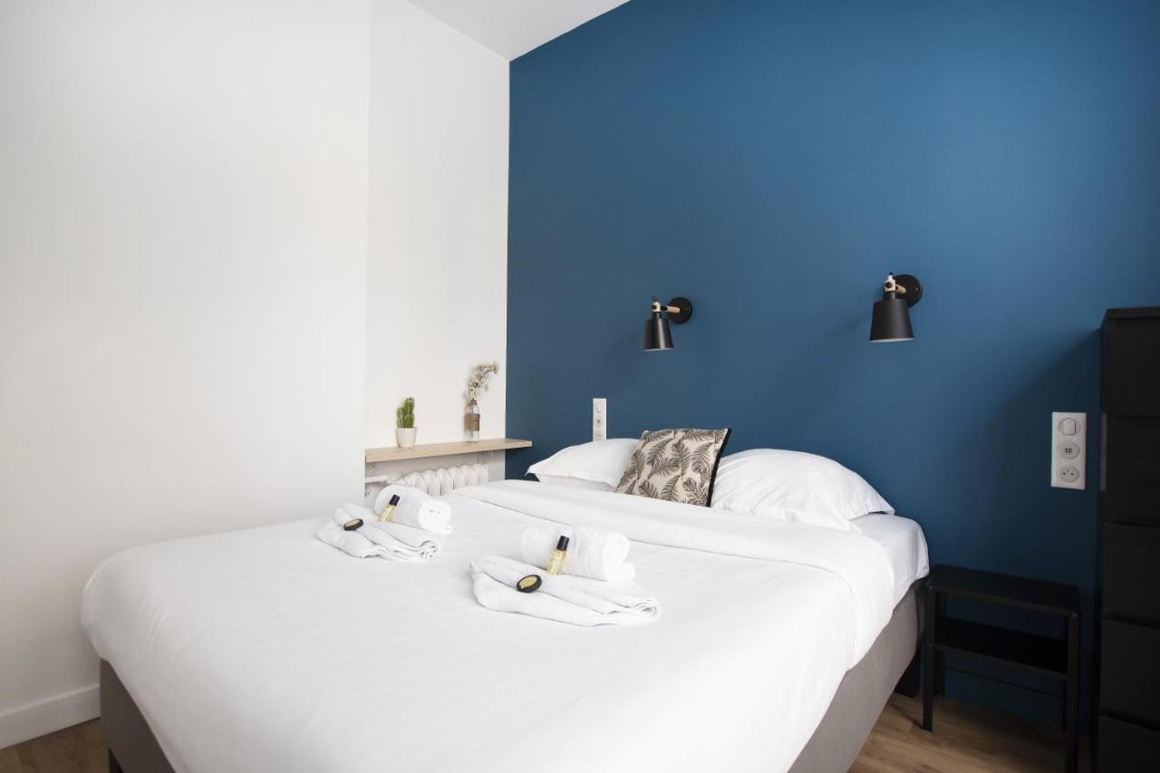 Bel appartement idéalement situé - Tour Eiffel Parigi Esterno foto