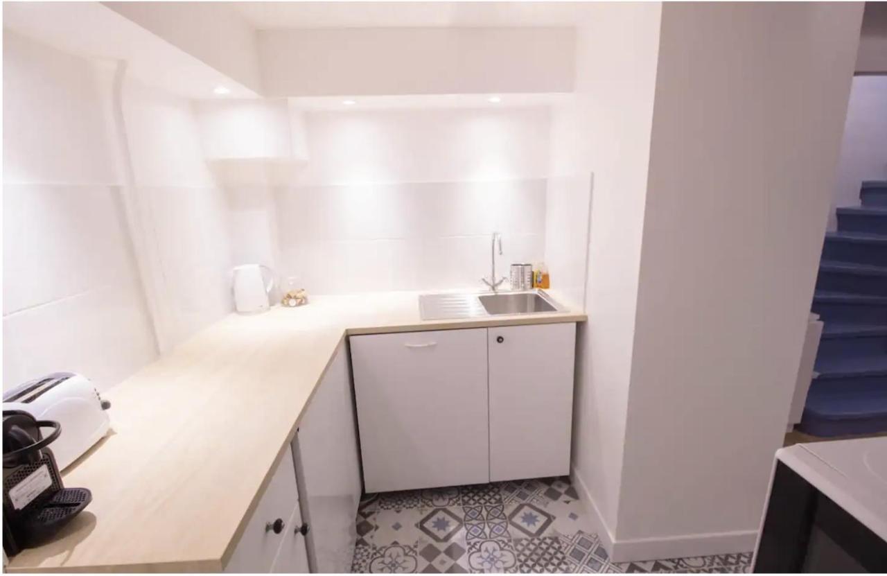 Bel appartement idéalement situé - Tour Eiffel Parigi Esterno foto